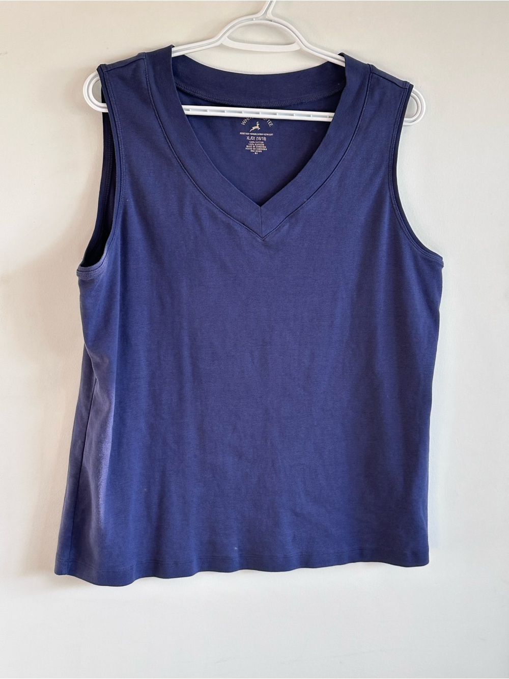 White Stag Navy V-Neck Sleeveless Tank Top